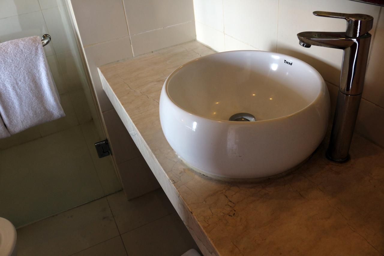 Seminyak Garden Hotell Dalung  Exteriör bild